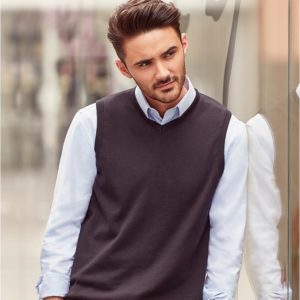 716m v neck sleeveless pull over Cressco