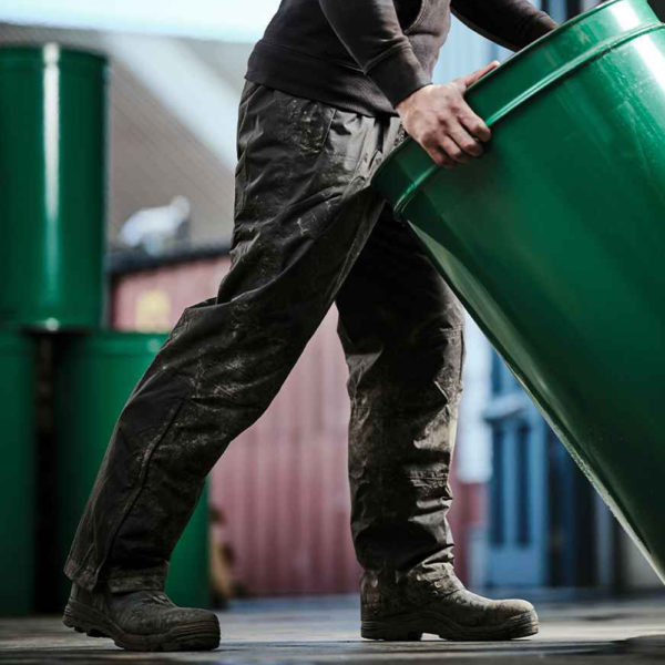 RG030 Regatta Wetherby Insulated Overtrousers Cressco Corporate Clothing